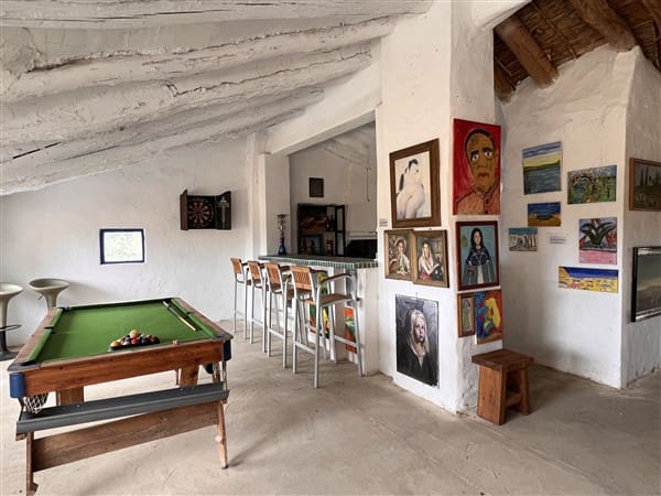 8 sypialnia Finka/Dom wiejski na sprzedaż w Baza z basenem garażem - 295 000 € (Ref: 9449718)