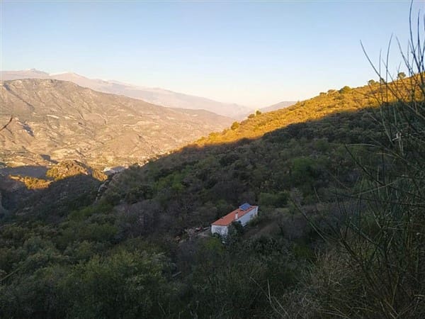 3 sypialnia Finka/Dom wiejski na sprzedaż w Los Guajares z garażem - 87 600 € (Ref: 9469818)