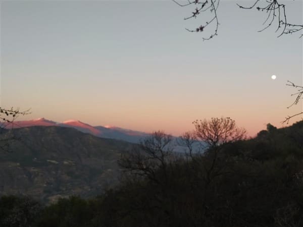 3 sypialnia Finka/Dom wiejski na sprzedaż w Los Guajares z garażem - 87 600 € (Ref: 9469818)