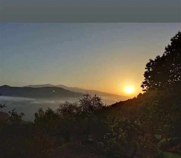 3 sypialnia Finka/Dom wiejski na sprzedaż w Los Guajares z garażem - 87 600 € (Ref: 9469818)