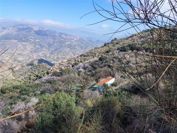 3 sypialnia Finka/Dom wiejski na sprzedaż w Los Guajares z garażem - 87 600 € (Ref: 9469818)