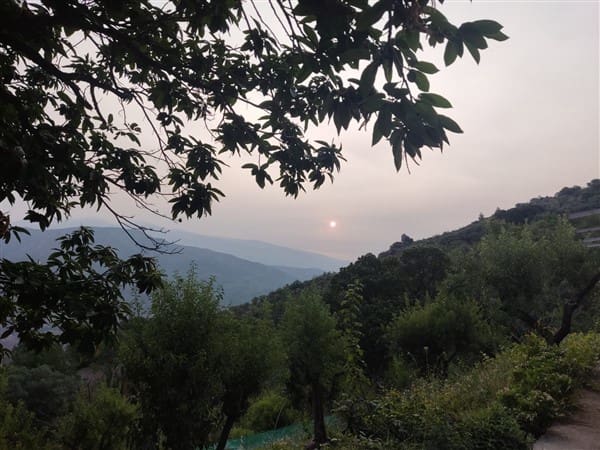 3 sypialnia Finka/Dom wiejski na sprzedaż w Los Guajares z garażem - 87 600 € (Ref: 9469818)