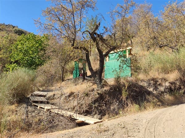 3 sypialnia Finka/Dom wiejski na sprzedaż w Los Guajares z garażem - 87 600 € (Ref: 9469818)