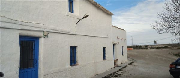 5 Zimmer Haus zu verkaufen in Caniles - 99.500 € (Ref: 9469819)