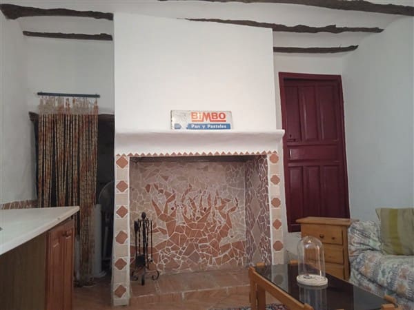 5 Zimmer Haus zu verkaufen in Caniles - 99.500 € (Ref: 9469819)