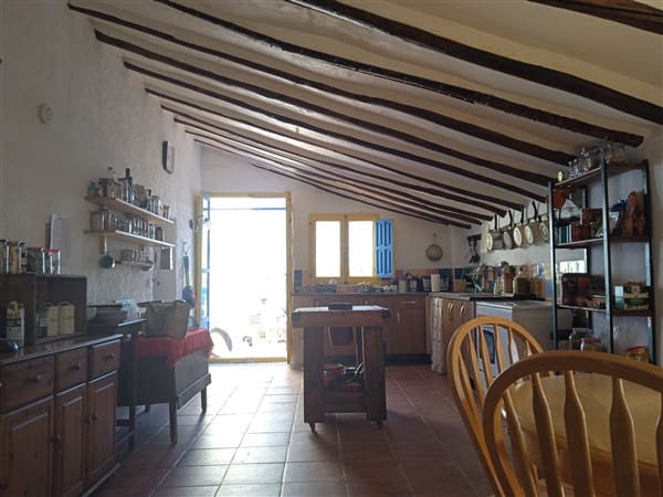 5 Zimmer Haus zu verkaufen in Caniles - 99.500 € (Ref: 9469819)