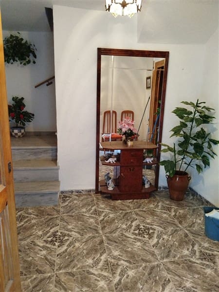 2 quarto Casa em Banda para venda em Izbor - 55 000 € (Ref: 9511346)