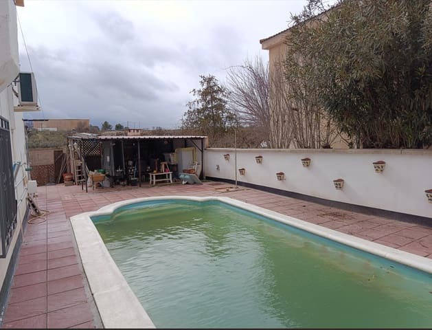 5 quarto Casa em Banda para venda em Cuevas del Campo com piscina garagem - 125 000 € (Ref: 9575023)