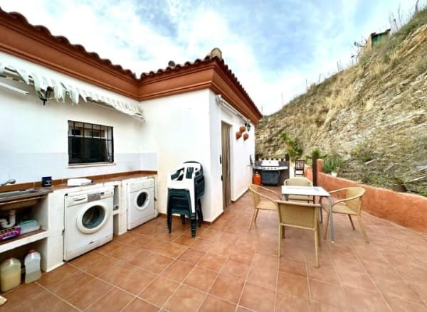 Chalet de 1 habitación en Salobreña en venta con piscina garaje - 197.000 € (Ref: 9581346)