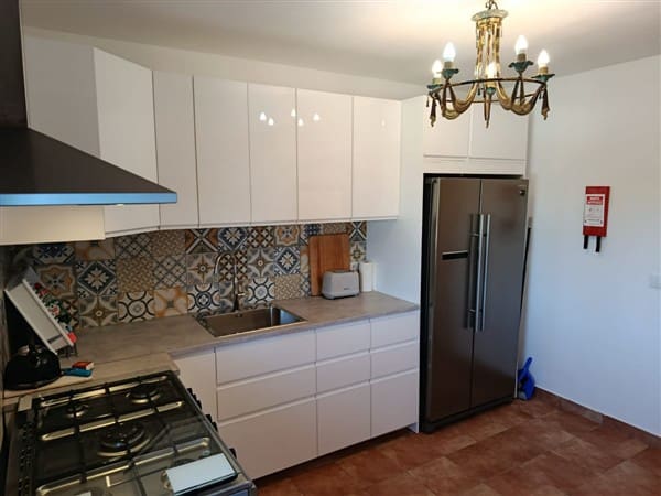 5 chambre Villa/Maison à vendre à Baza avec piscine - 199 500 € (Ref: 9619804)