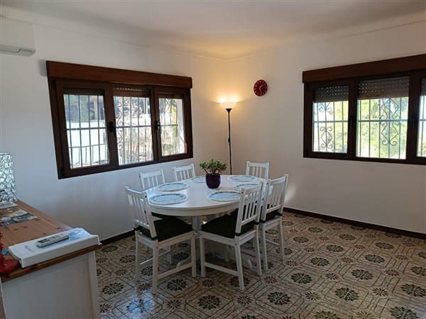 5 chambre Villa/Maison à vendre à Baza avec piscine - 199 500 € (Ref: 9619804)