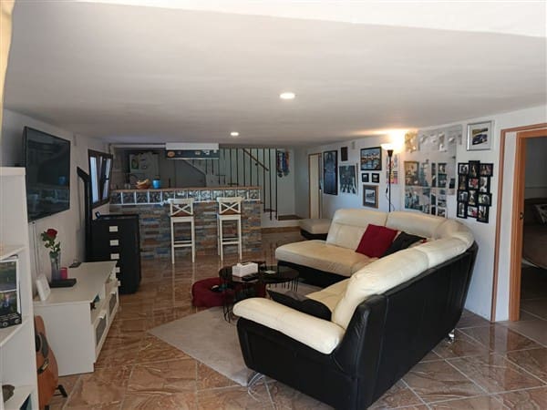 5 chambre Villa/Maison à vendre à Baza avec piscine - 199 500 € (Ref: 9619804)