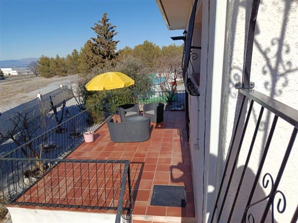 5 chambre Villa/Maison à vendre à Baza avec piscine - 199 500 € (Ref: 9619804)