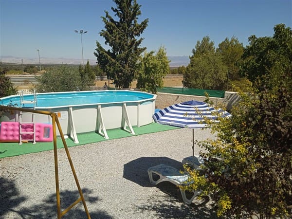 5 chambre Villa/Maison à vendre à Baza avec piscine - 199 500 € (Ref: 9619804)