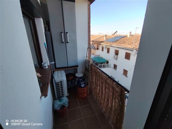 2 sovrum Lägenhet till salu i La Zubia med garage - 162 500 € (Ref: 9664048)