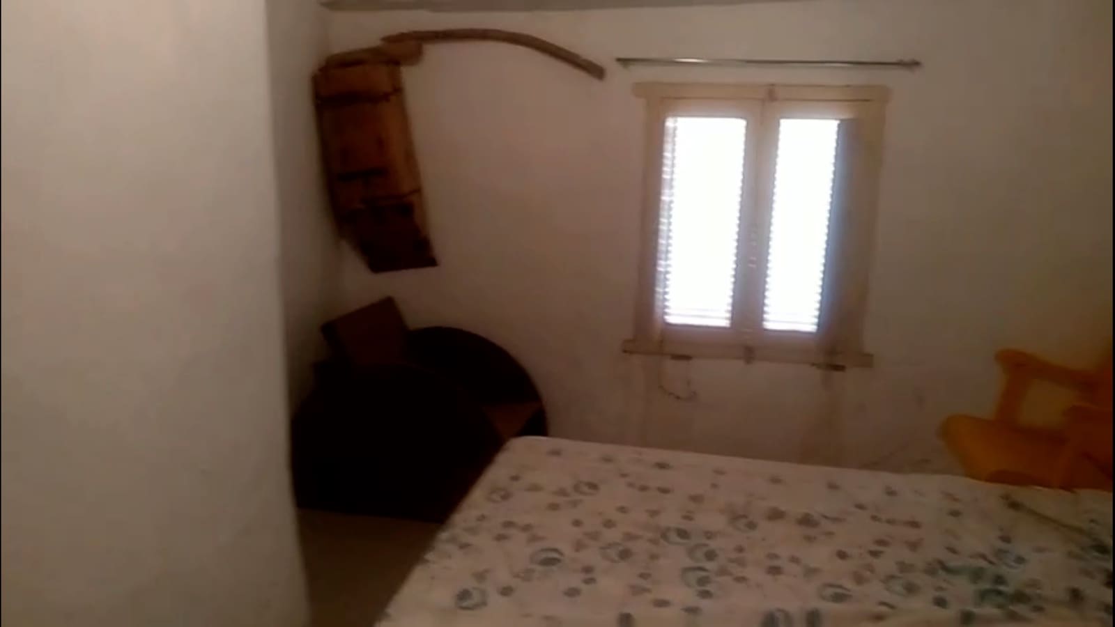 3 bedroom Finca/Country House for sale in Cortes de Baza with garage - € 57,500 (Ref: 9714164)