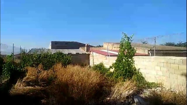 3 bedroom Finca/Country House for sale in Cortes de Baza with garage - € 57,500 (Ref: 9714164)