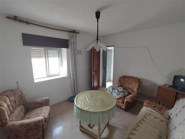 3 slaapkamer Huis te koop in Agron met garage - € 45.000 (Ref: 9737363)