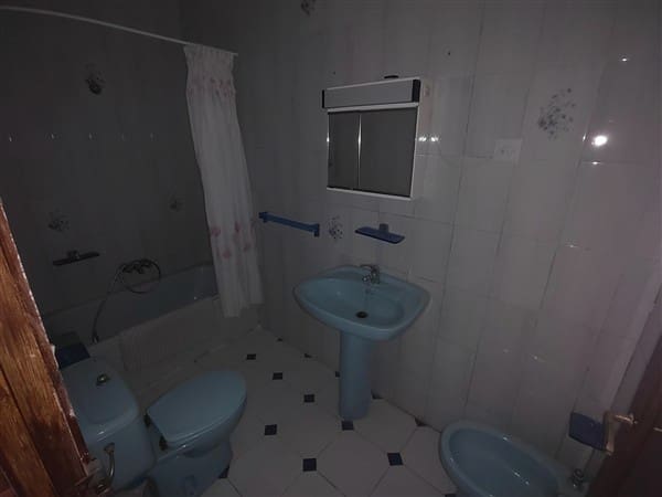 3 slaapkamer Huis te koop in Agron met garage - € 45.000 (Ref: 9737363)