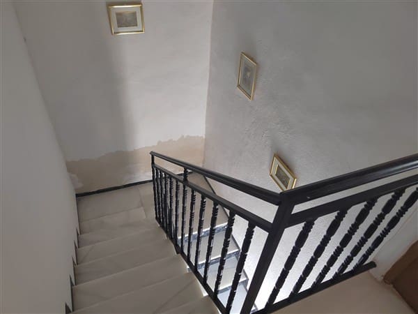 3 slaapkamer Huis te koop in Agron met garage - € 45.000 (Ref: 9737363)
