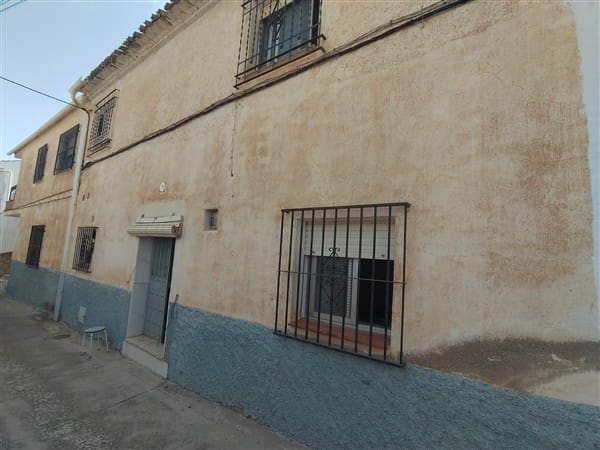 3 slaapkamer Huis te koop in Agron met garage - € 45.000 (Ref: 9737363)