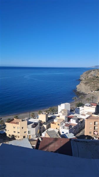 Adosado de 3 habitaciones en La Rabita en venta - 125.000 € (Ref: 9752455)