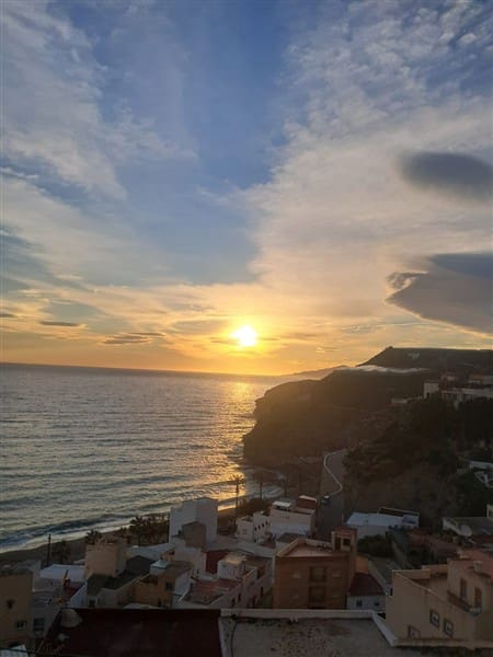 Adosado de 3 habitaciones en La Rabita en venta - 125.000 € (Ref: 9752455)