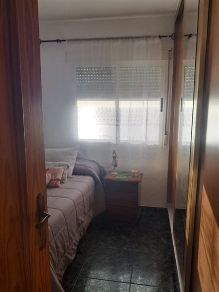 Adosado de 3 habitaciones en La Rabita en venta - 125.000 € (Ref: 9752455)