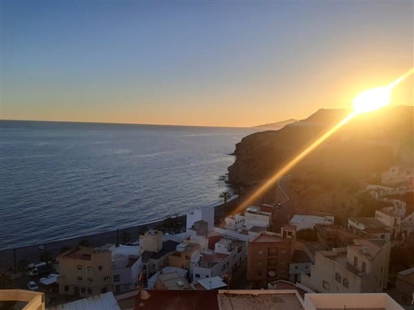 Adosado de 3 habitaciones en La Rabita en venta - 125.000 € (Ref: 9752455)