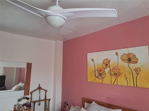 Adosado de 3 habitaciones en La Rabita en venta - 125.000 € (Ref: 9752455)