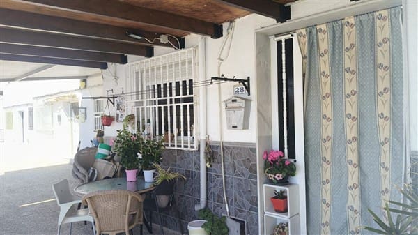 Adosado de 3 habitaciones en La Rabita en venta - 125.000 € (Ref: 9752455)