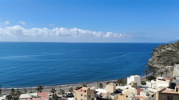 Adosado de 3 habitaciones en La Rabita en venta - 125.000 € (Ref: 9752455)