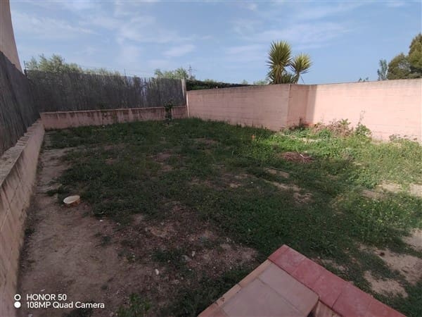 3 soveværelse Rækkehus til salg i Ventorros de la Laguna, Loja med garage - € 132.500 (Ref: 9809882)