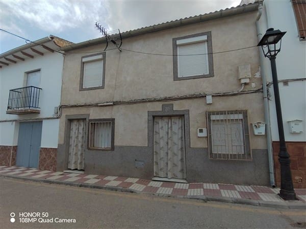 5 bedroom Townhouse for sale in Ventorros de Balerma - € 66,500 (Ref: 9809883)