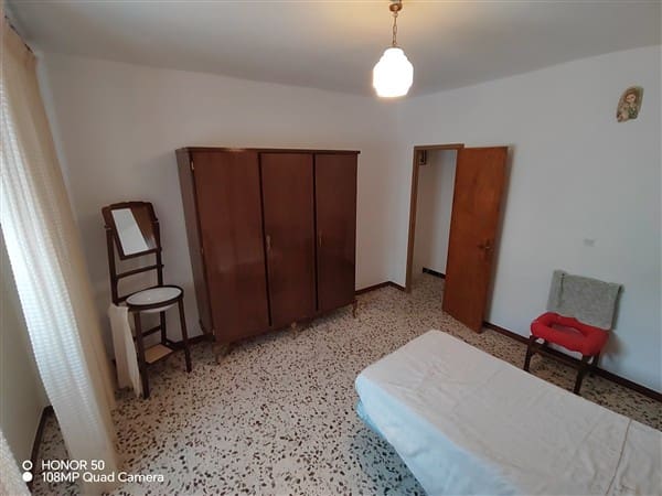 5 bedroom Townhouse for sale in Ventorros de Balerma - € 66,500 (Ref: 9809883)