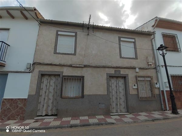 5 bedroom Townhouse for sale in Ventorros de Balerma, Loja - € 66,500 (Ref: 9809883)