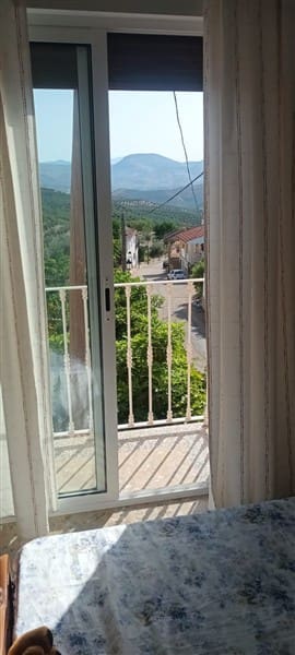5 bedroom Terraced Villa for sale in Riofrio with garage - € 140,000 (Ref: 9856303)