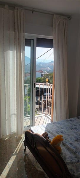 5 bedroom Terraced Villa for sale in Riofrio with garage - € 140,000 (Ref: 9856303)