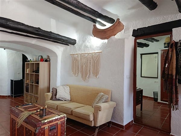 3 bedroom Cave House for sale in Galera - € 115,000 (Ref: 9922671)