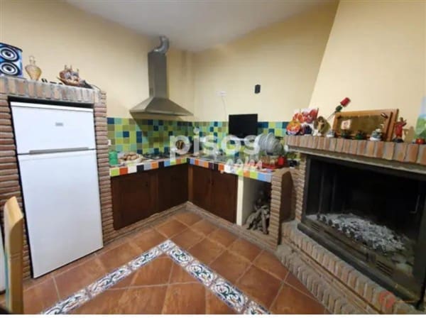 3 bedroom Terraced Villa for sale in Motril with garage - € 247,500 (Ref: 9922687)