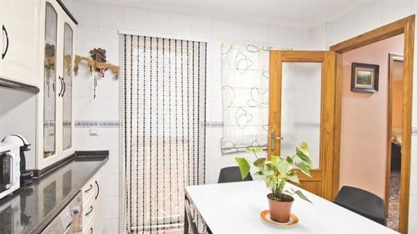 3 bedroom Terraced Villa for sale in Motril with garage - € 247,500 (Ref: 9922687)