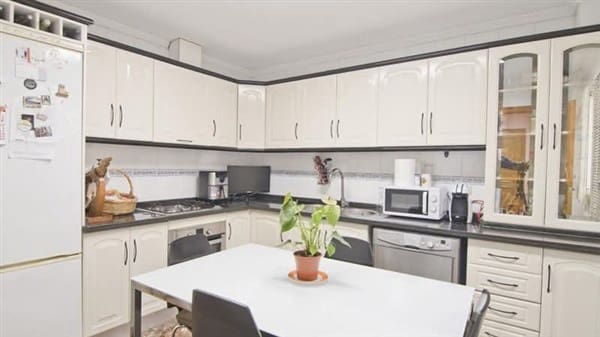 3 bedroom Terraced Villa for sale in Motril with garage - € 247,500 (Ref: 9922687)