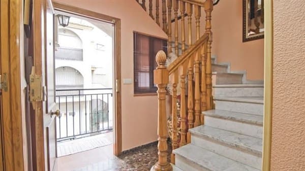 3 bedroom Terraced Villa for sale in Motril with garage - € 247,500 (Ref: 9922687)