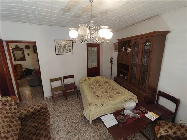 7 soveværelse Byhus til salg i Molvízar - € 203.500 (Ref: 9954569)