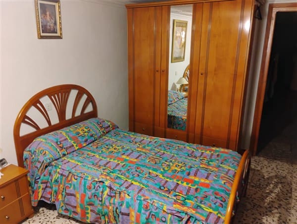 9 chambre Maison de Ville à vendre à Castillejar avec garage - 47 000 € (Ref: 9967988)