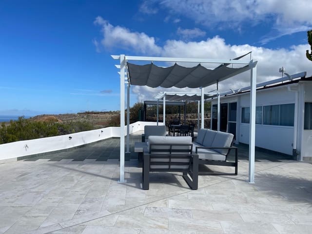 6 soveværelse Finca/Landehus til salg i Guía de Isora med swimmingpool garage - € 1.200.000 (Ref: 9003788)