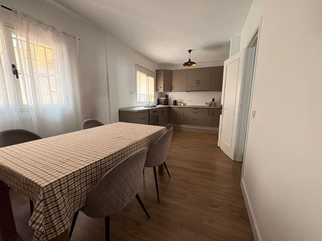 3 soverom Hus til salgs i Piedra Hincada, Guía de Isora med garasje - € 472 500 (Ref: 9109808)