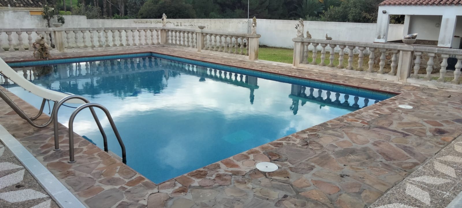 5 soveværelse Villa til salg i Los Barrios - € 550.000 (Ref: 8666832)