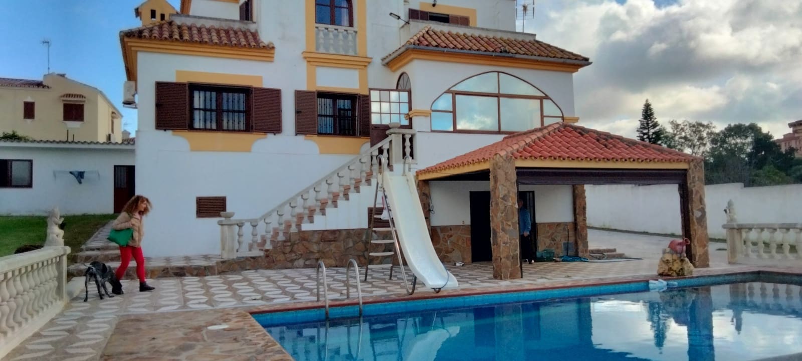 5 soveværelse Villa til salg i Los Barrios - € 550.000 (Ref: 8666832)