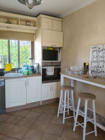 Villa zu verkaufen in Los Barrios - 490.000 € (Ref: 9453011)